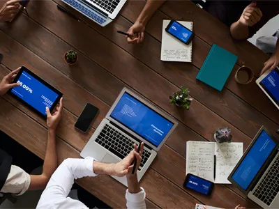 Uniforme Con Materiale Riflettente