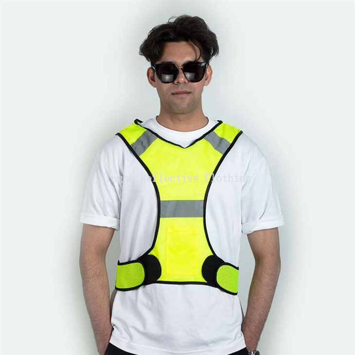 Abbigliamento riflettente in rete fluorescente