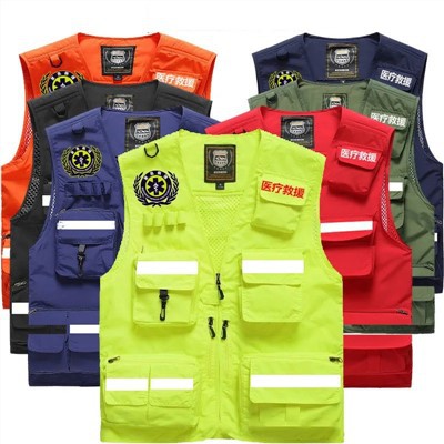 Abbigliamento riflettente per uso medico