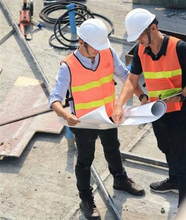 Ti porta a comprendere l'introduzione e l'applicazione del tessuto riflettente